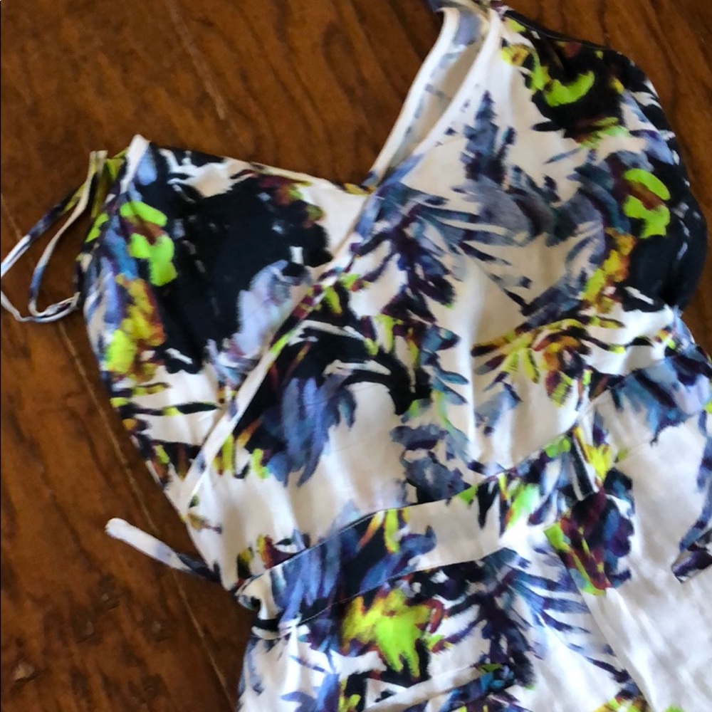 Cute summer romper - Picture 5 of 7